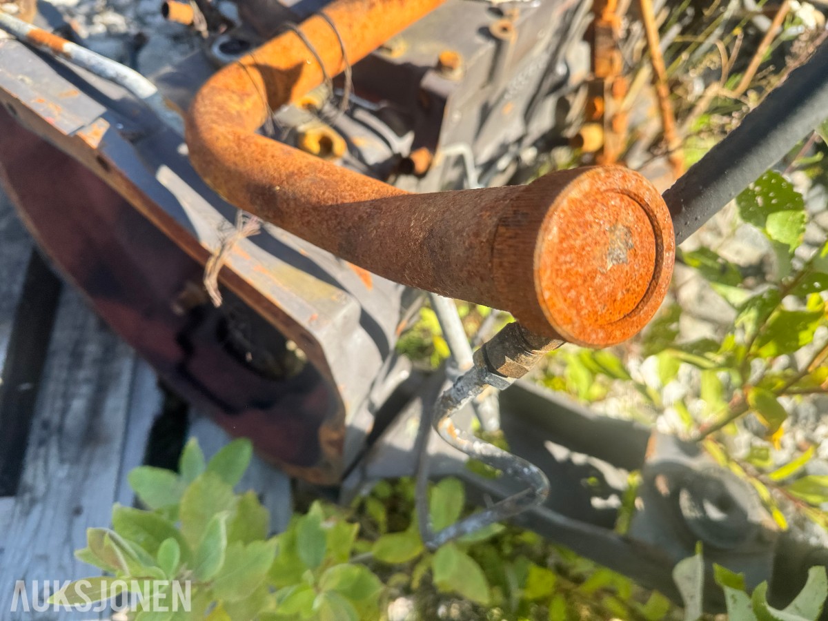Girkasse til Massey Ferguson 375 – 1987