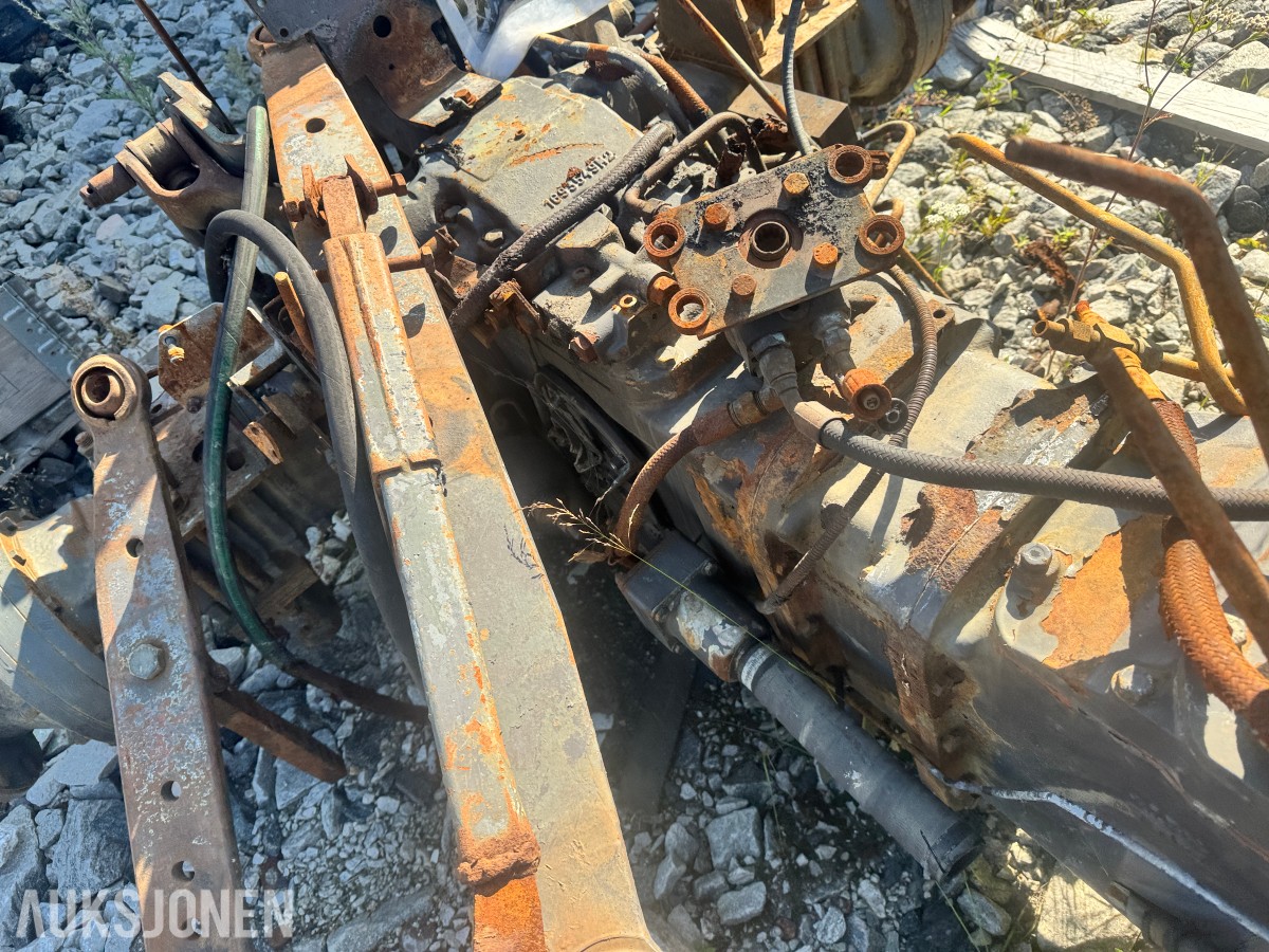 Girkasse til Massey Ferguson 375 – 1987