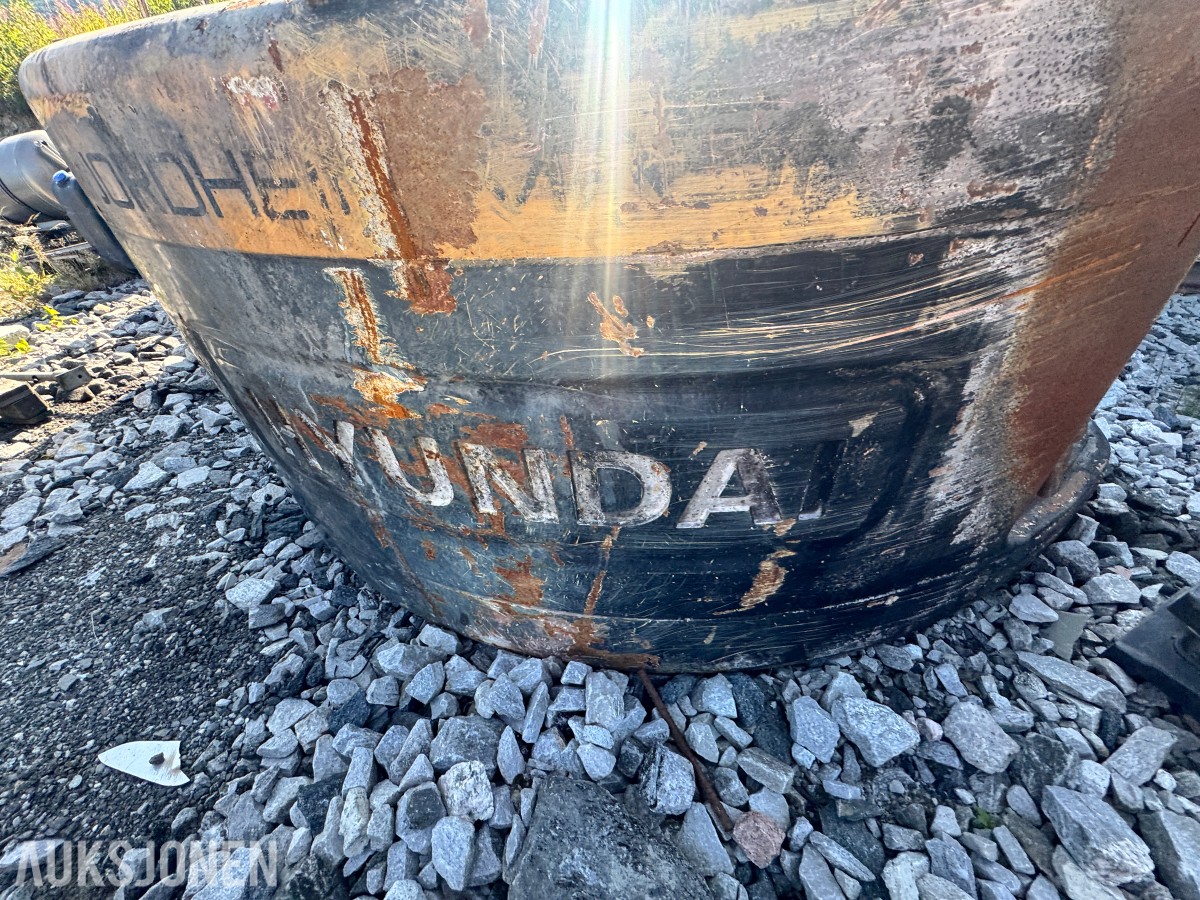 Motvekt / lodd til Hyundai 145 gravemaskin