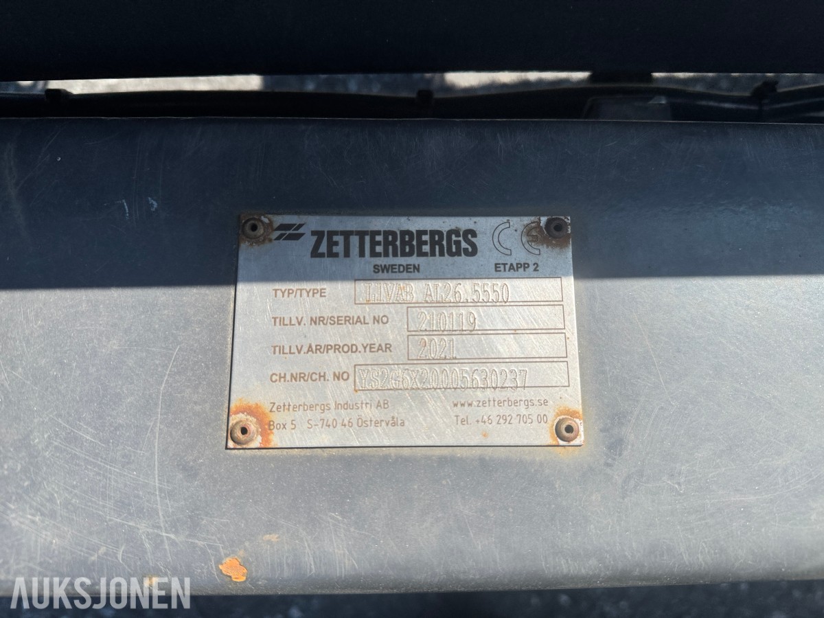 2021 Zetterbergs LIVAB AL26.5550 krokløft - CE-merking - hydraulikkanlegg med ventilblokk og elektrisk koblingsboks - hjelperamme, teleskopdel og bakre rullebukk