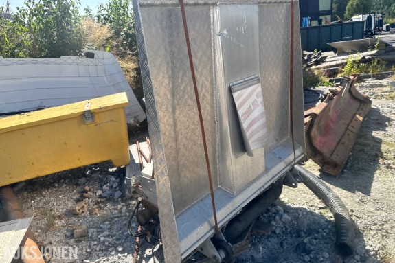 2014 U-LIFT VTB 500-56-LOS-K bakløfter - maks last 500 kg - aluminiumsplattform - hydraulikkaggregat - elektrisk styreskap - CE-merket