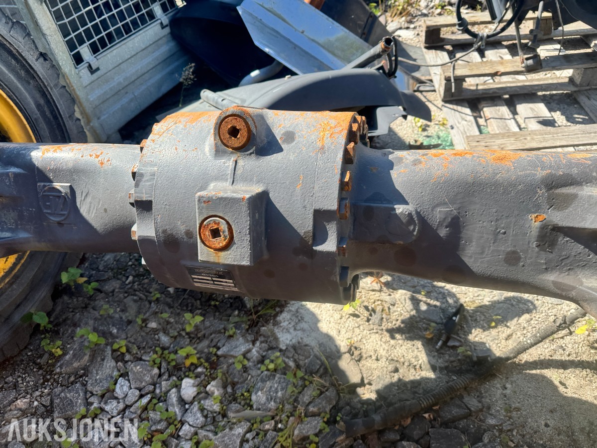 Bakaksel til Volvo 230 – med hjul