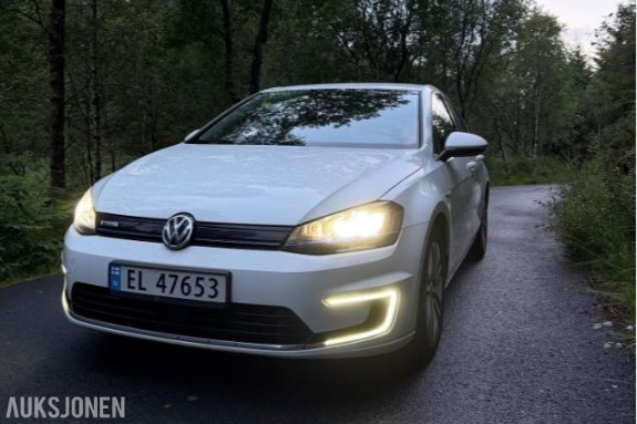 2015 Volkswagen E-Golf Adaptiv cruisekontroll, Ryggekamera, Kupevarmer