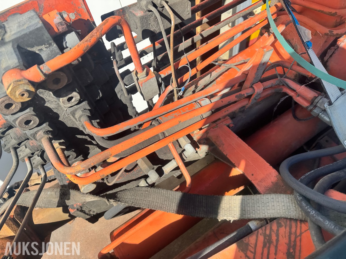 1977 HIAB-FOCO Speed Loader 650 lastebilkran - maks 3400 kg ved 1,7 m - rekkevidde 6,2 m - serienr 59373 