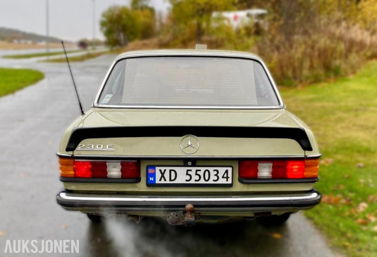 1983 Mercedes-Benz 230E 2.3 134HK MYE PÅKOSTET