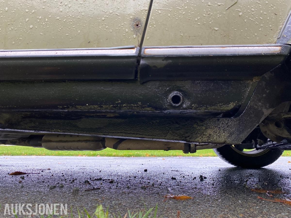 1983 Mercedes-Benz 230E 2.3 134HK MYE PÅKOSTET
