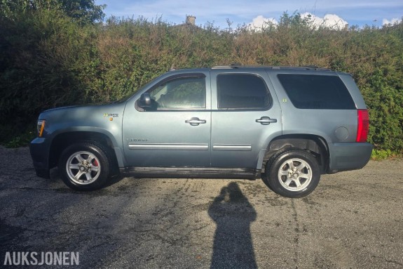 2009 Chevrolet Tahoe 6.0 337HK 4X4, Automat 