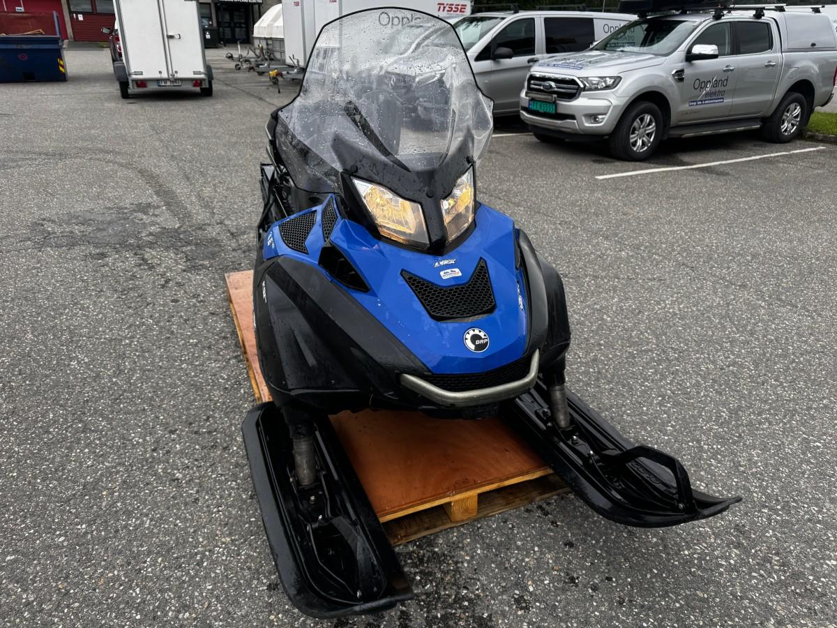 2016 LYNX 69 YETI 600 HENGERFESTE REVERS BAGASJEBOKS