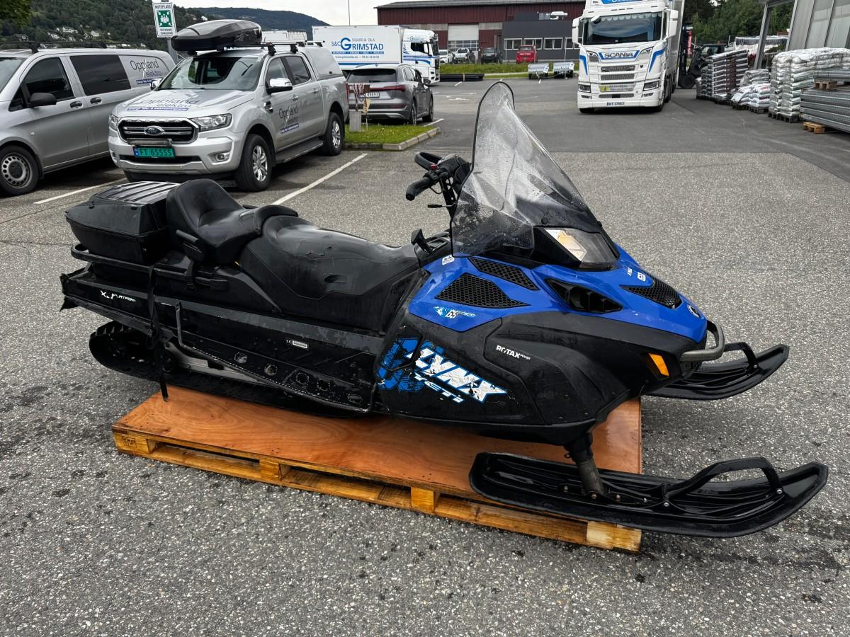 2016 LYNX 69 YETI 600 HENGERFESTE REVERS BAGASJEBOKS