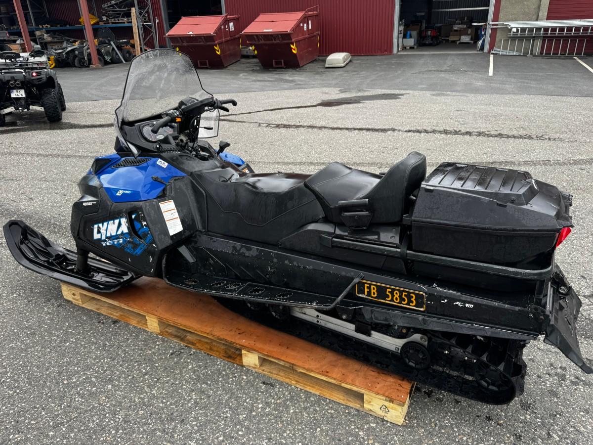 2016 LYNX 69 YETI 600 HENGERFESTE REVERS BAGASJEBOKS