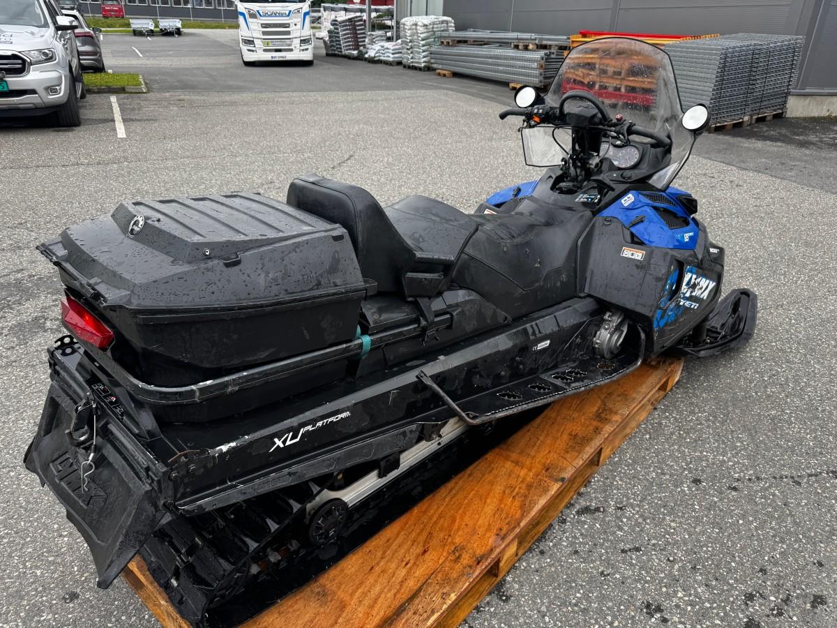 2016 LYNX 69 YETI 600 HENGERFESTE REVERS BAGASJEBOKS