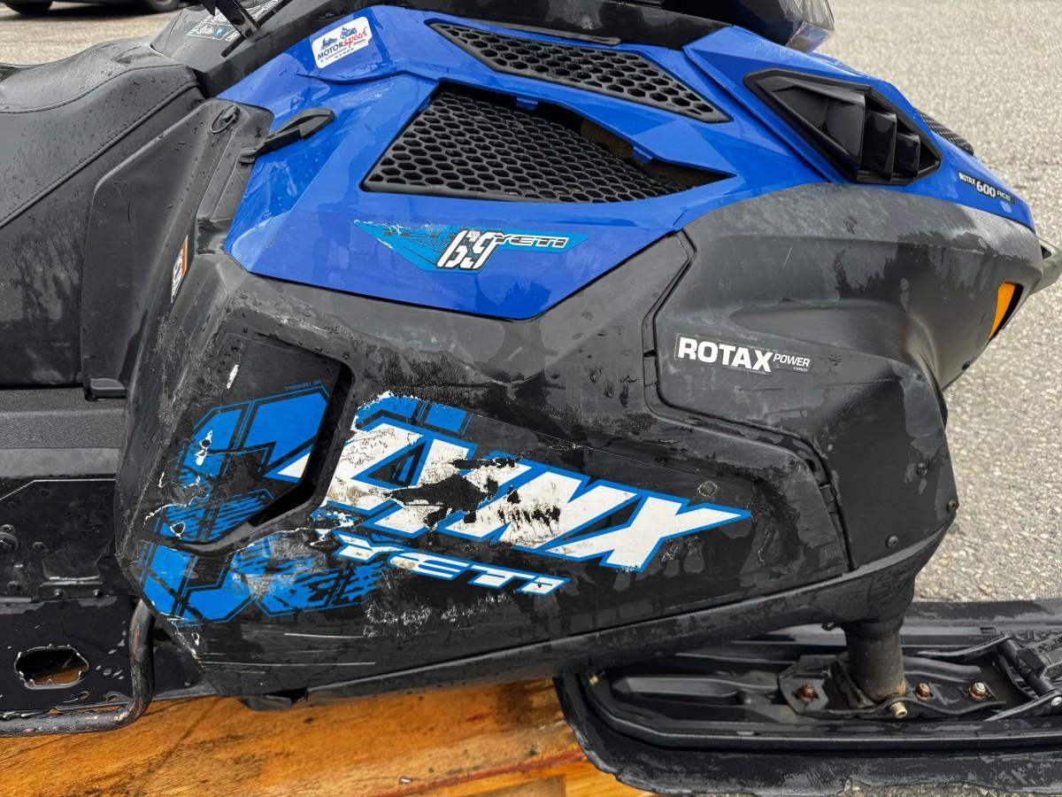 2016 LYNX 69 YETI 600 HENGERFESTE REVERS BAGASJEBOKS