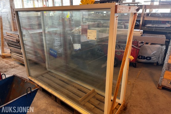 2 stk vinduer med fastkarm 1700x2400 mm