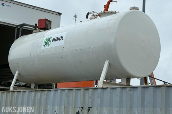 2000 Drivstoff tank 9.000 liter