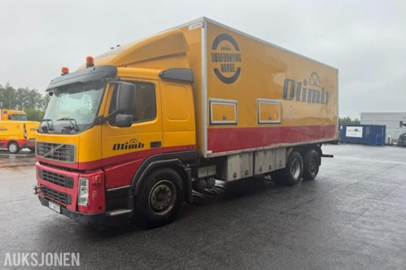2005 Volvo FM12 6X2 skapbil - REP.OBJEKT/HAVARERT MOTOR.
