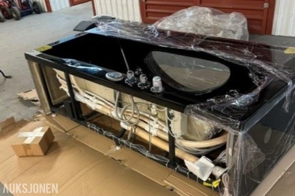 Jacuzzi Whirlpool/boblebad/massasjekar RT-1804