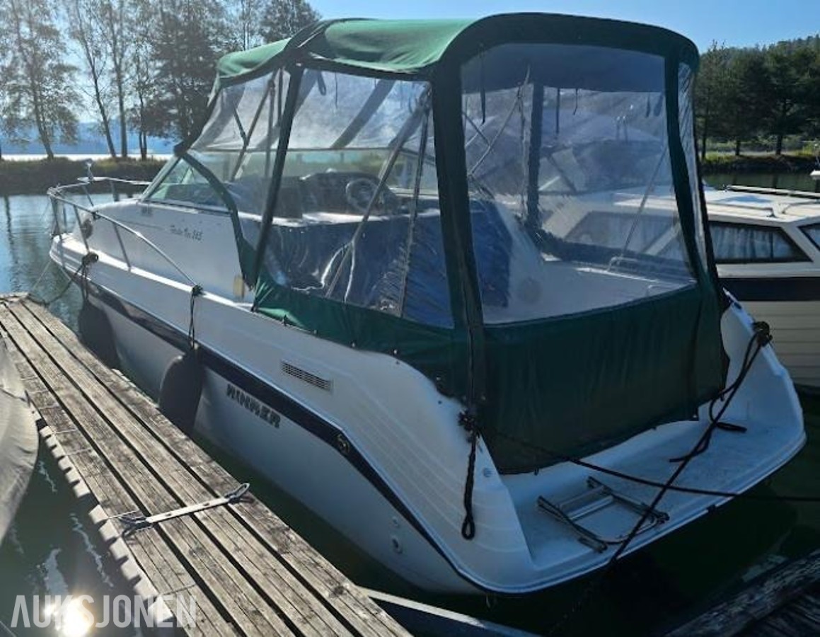 1994 Rinker Fiesta Vee 265 5.7 MerCruiser Forgasser