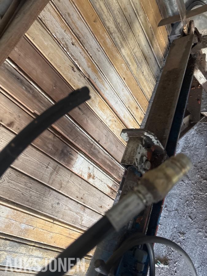 Hydraulisk Vedkløyver - ingen minstepris