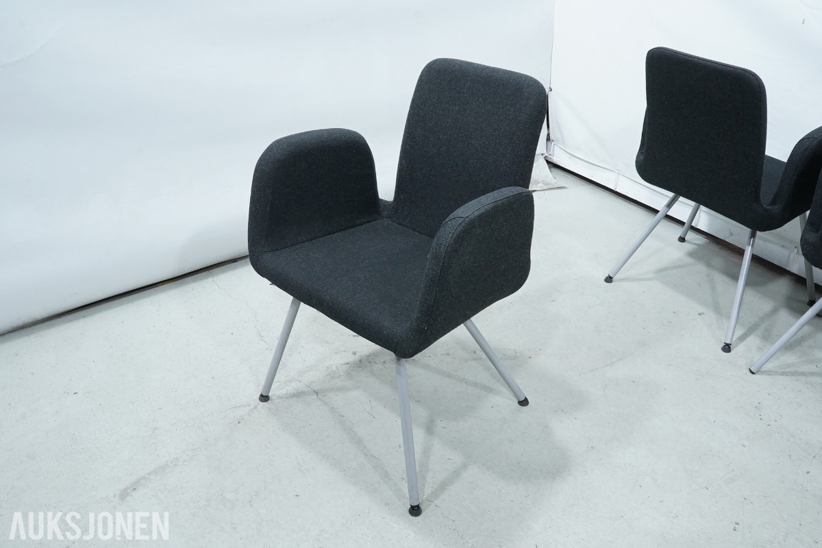 8 stk IKEA PATRIK konferansestoler med armlener