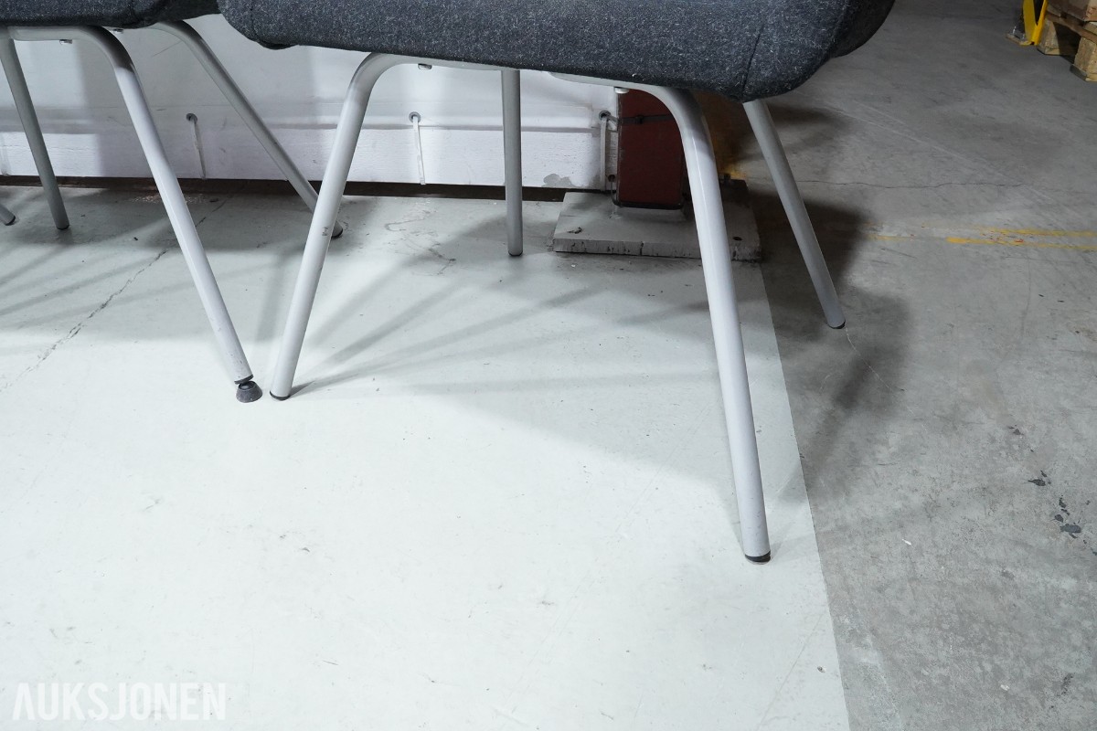 8 stk IKEA PATRIK konferansestoler med armlener