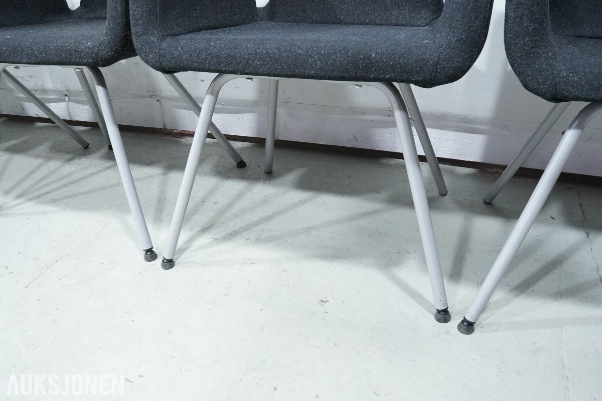8 stk IKEA PATRIK konferansestoler med armlener
