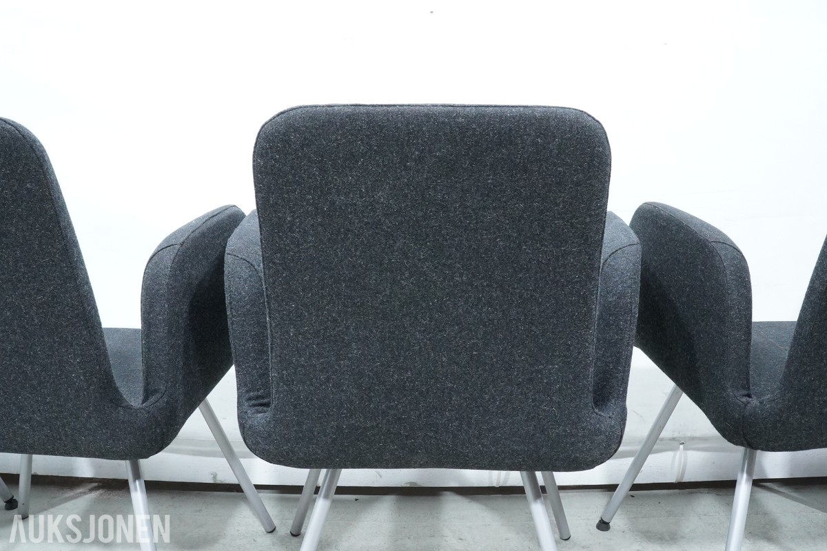 8 stk IKEA PATRIK konferansestoler med armlener