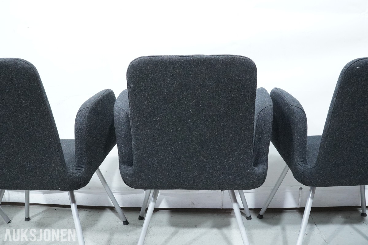 8 stk IKEA PATRIK konferansestoler med armlener