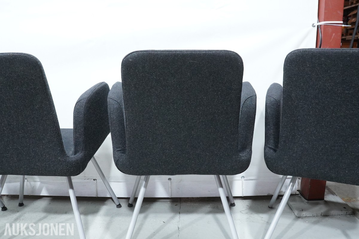 8 stk IKEA PATRIK konferansestoler med armlener
