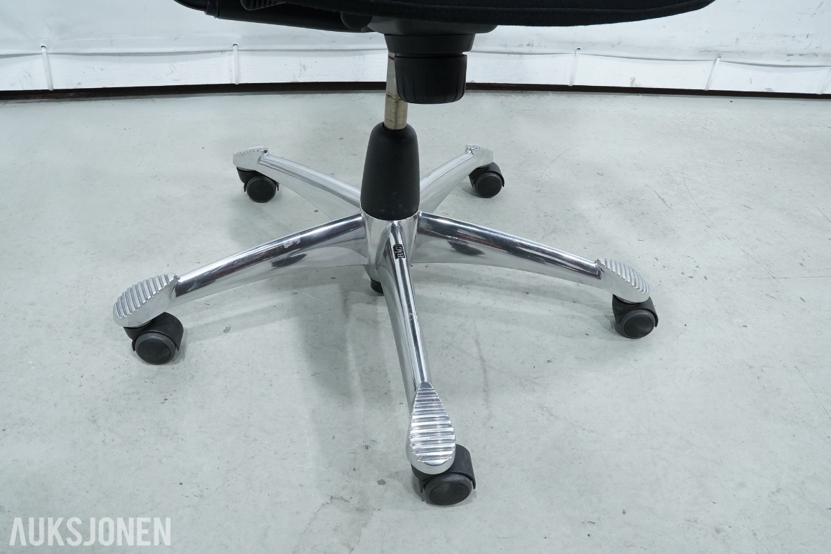 2 stk HÅG Inspiration 9221 kontorstoler med TiltDown-armlener