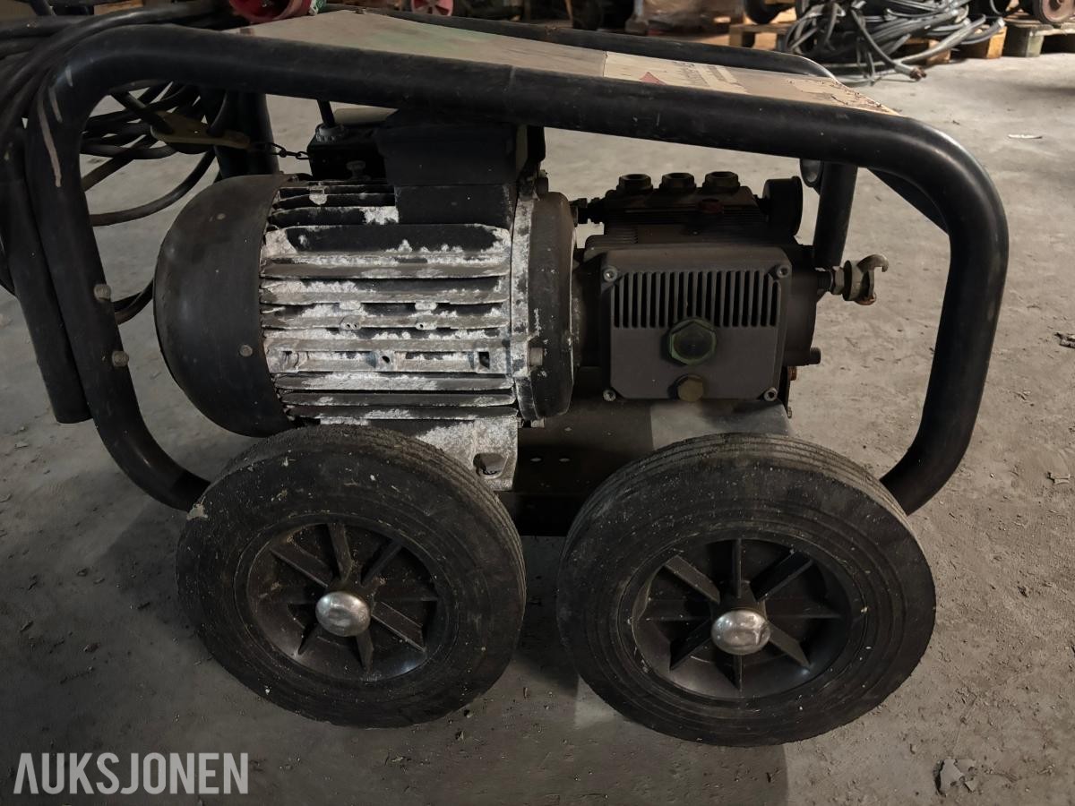 CELEA KM 175-18 Høytrykksspyler 15 kW 400V