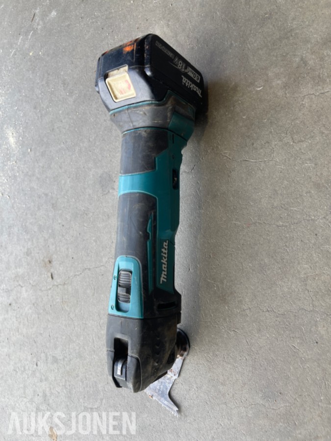 Stort parti Makita elektroverktøy, batterier og ladere