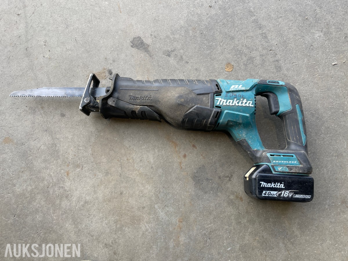 Stort parti Makita elektroverktøy, batterier og ladere