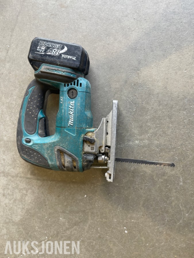 Stort parti Makita elektroverktøy, batterier og ladere