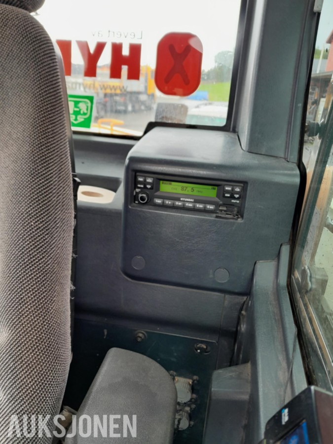 2013 Hyundai 145LCR-9 gravemaskin - Rototilt - 6600 timer