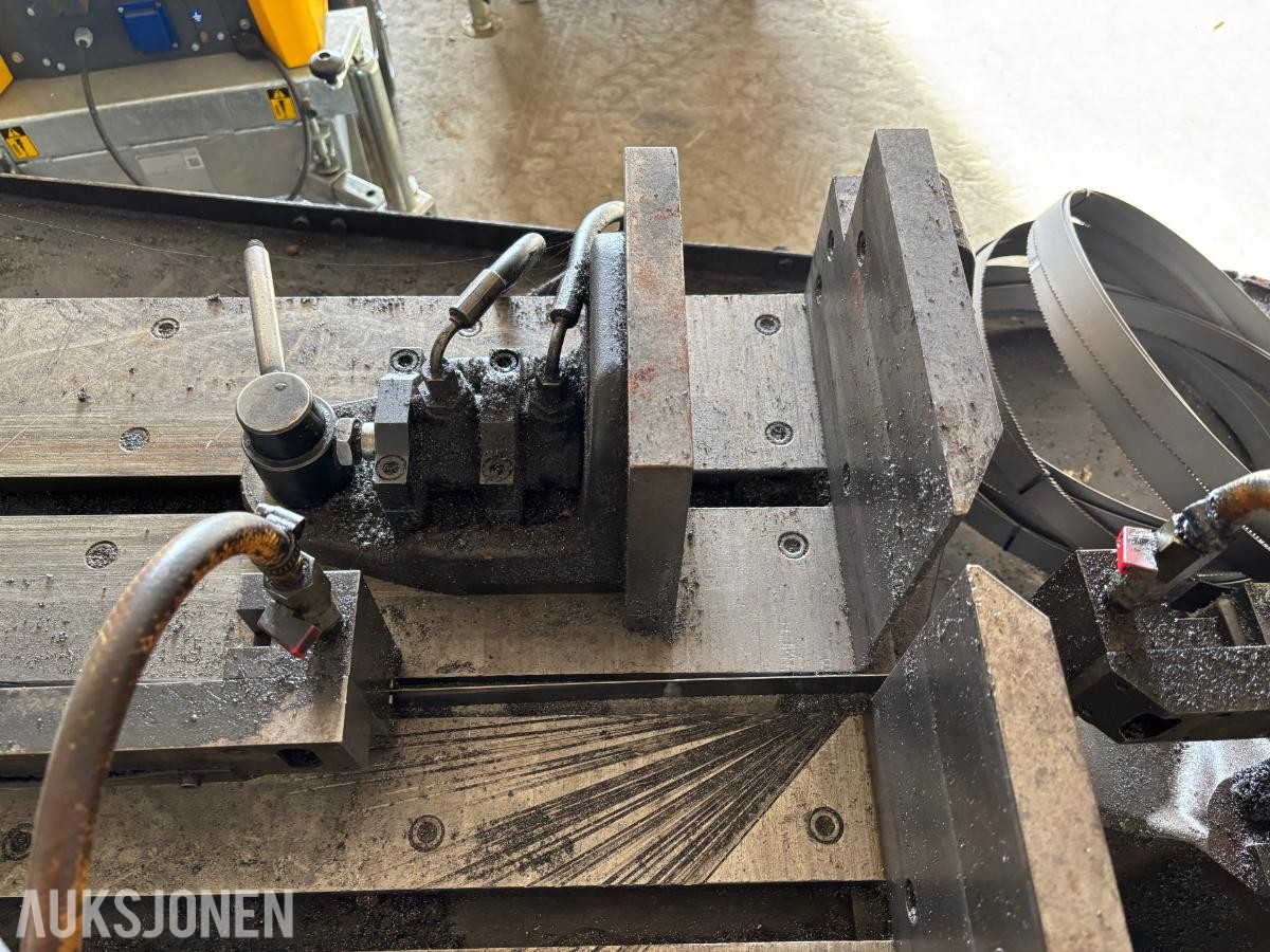 Pilous ARG 400 Plus S.A.F. båndsag for kapping av metall