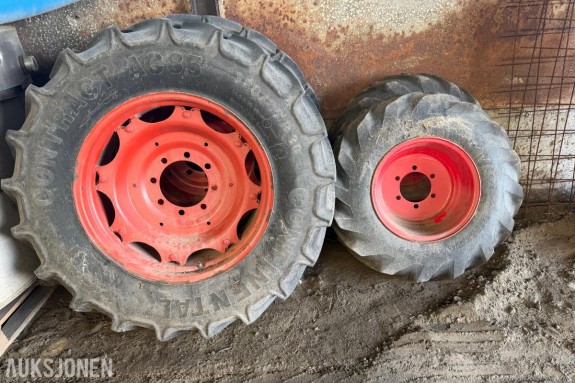 4 stk. traktorhjul til Fendt 275 S – 380/85 R30 og 12.5/80-18