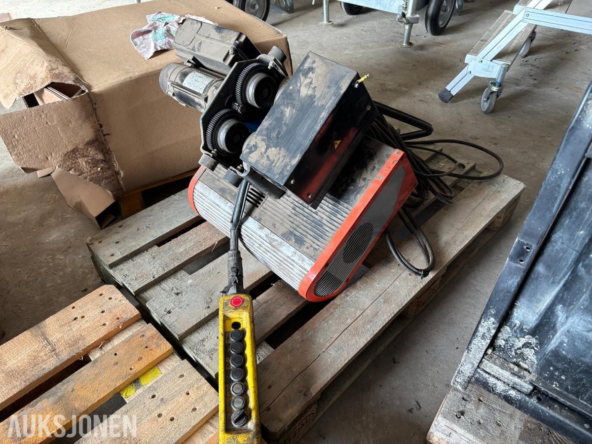 2015 Konecranes CLX10C041100 elektrisk kjettingtalje 1000 kg - Løpekatt  