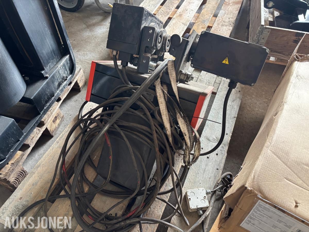 2015 Konecranes CLX10C041100 elektrisk kjettingtalje 1000 kg - Løpekatt  