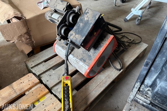 2015 Konecranes CLX10C041100 elektrisk kjettingtalje 1000 kg - Løpekatt