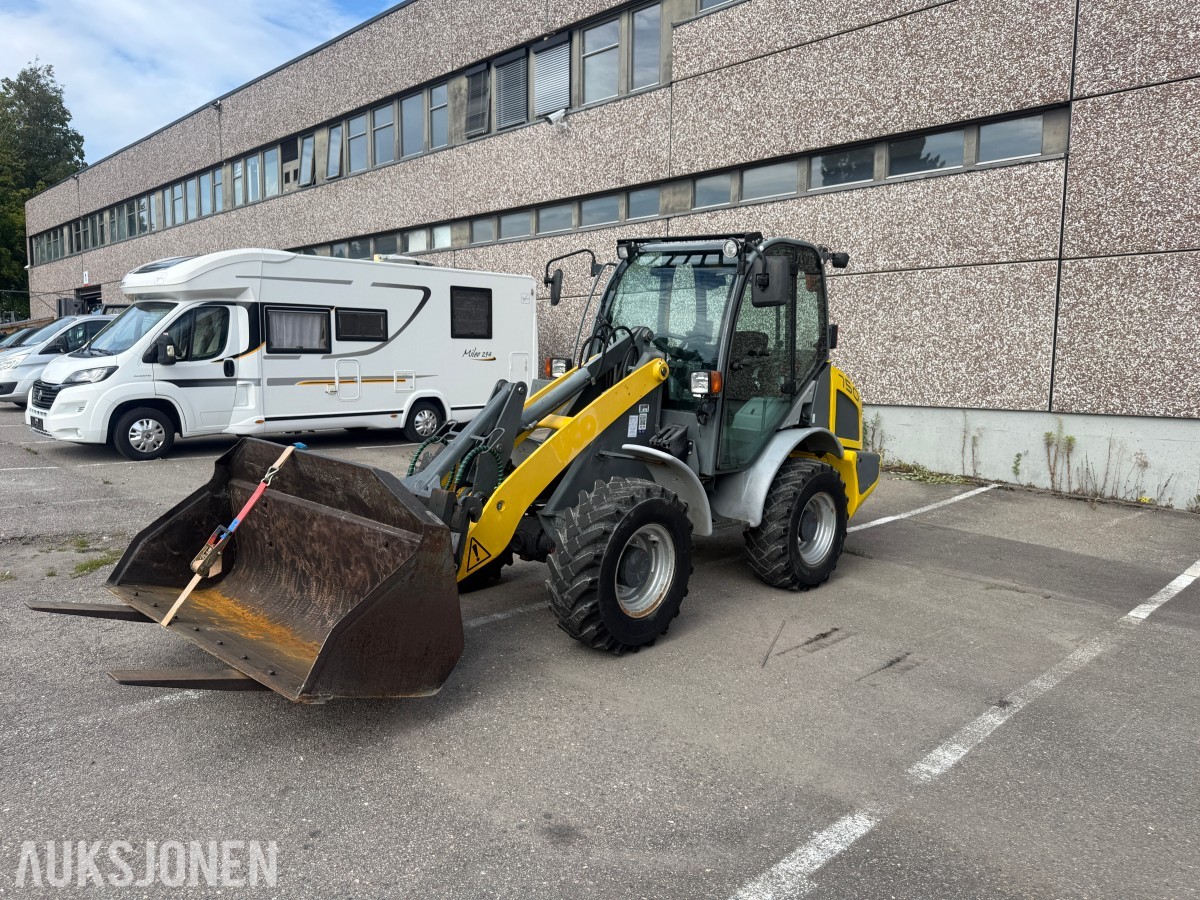 2013 KramerAllrad 750 hjullaster med skuffe og pallegafler