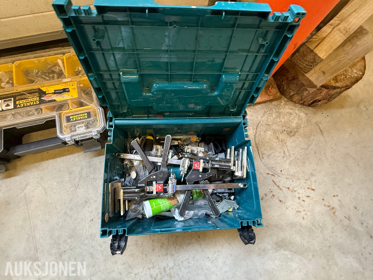 Parti med DeWalt, Makita og diverse elektroverktøy
