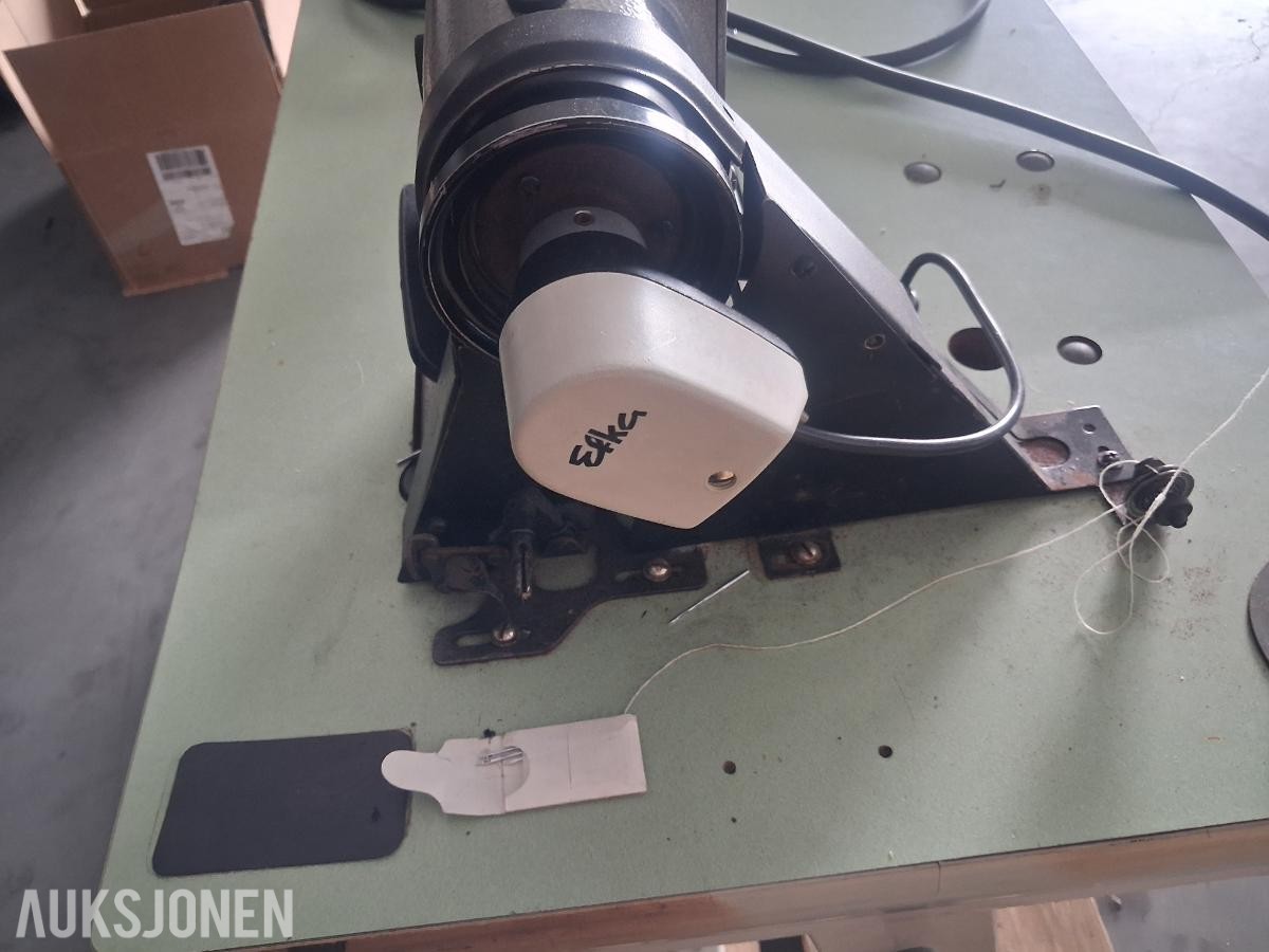 SYMASKIN Juki DLN-415 - til kalesjer og puter, Reparasjonsobjekt