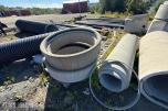 Stor pakke med rør, kummer og diverse materiell