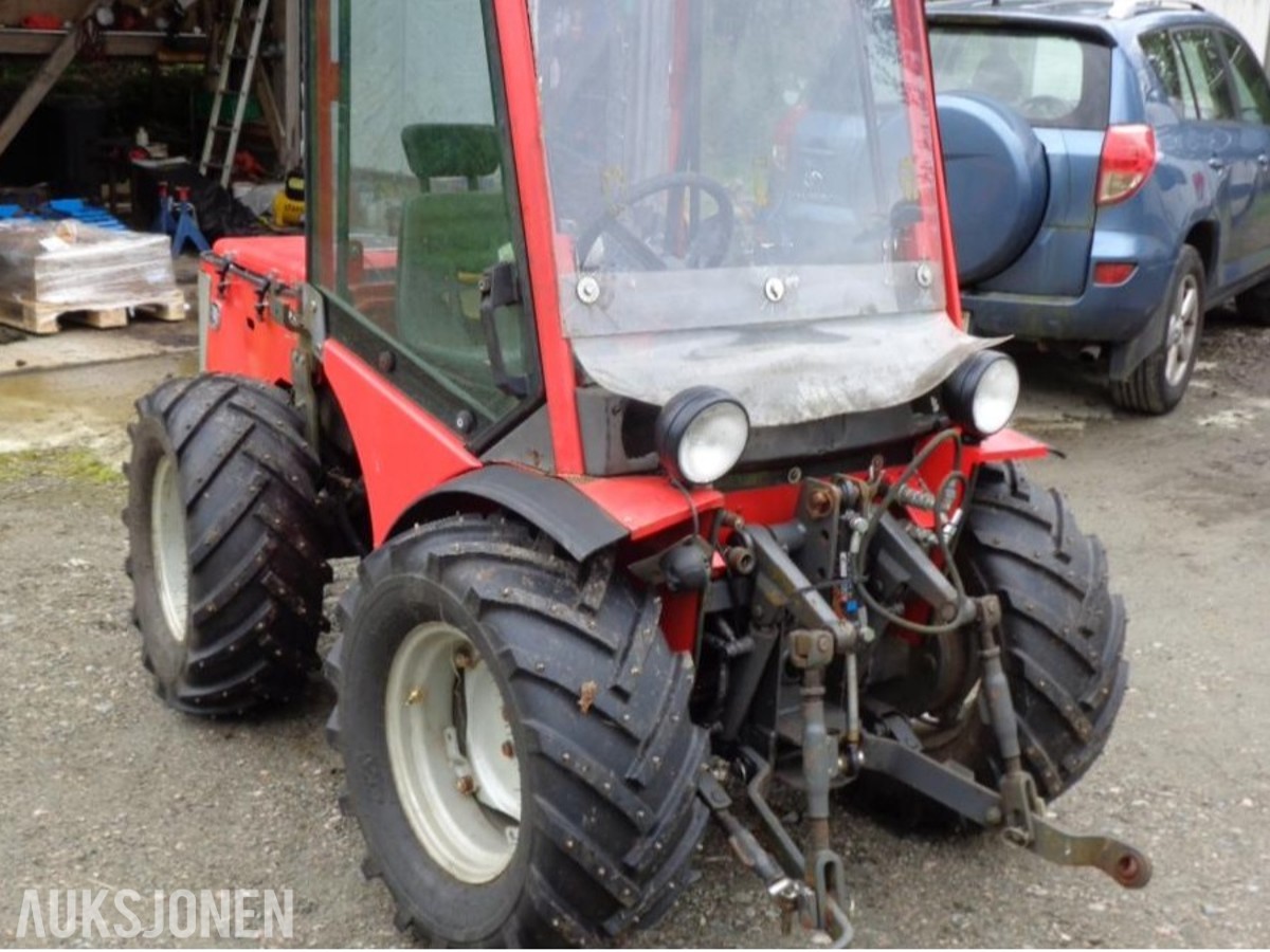2005 Antonio Carraro 4400 HST hydrostatisk drift 3 hastigheter