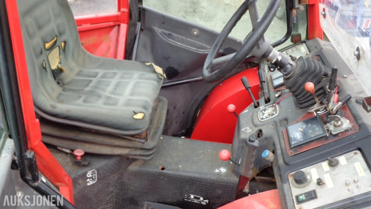 2005 Antonio Carraro 4400 HST hydrostatisk drift 3 hastigheter