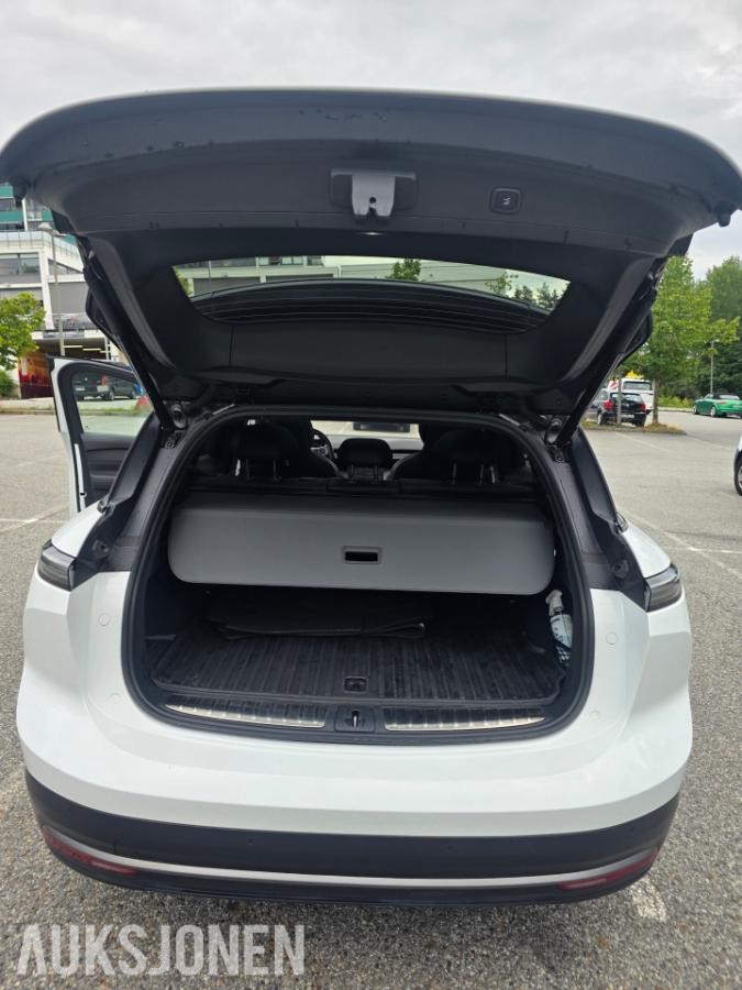 2024 NIO EL6 AWD LR Cruisekontroll, Ryggekamera, Panorama soltak