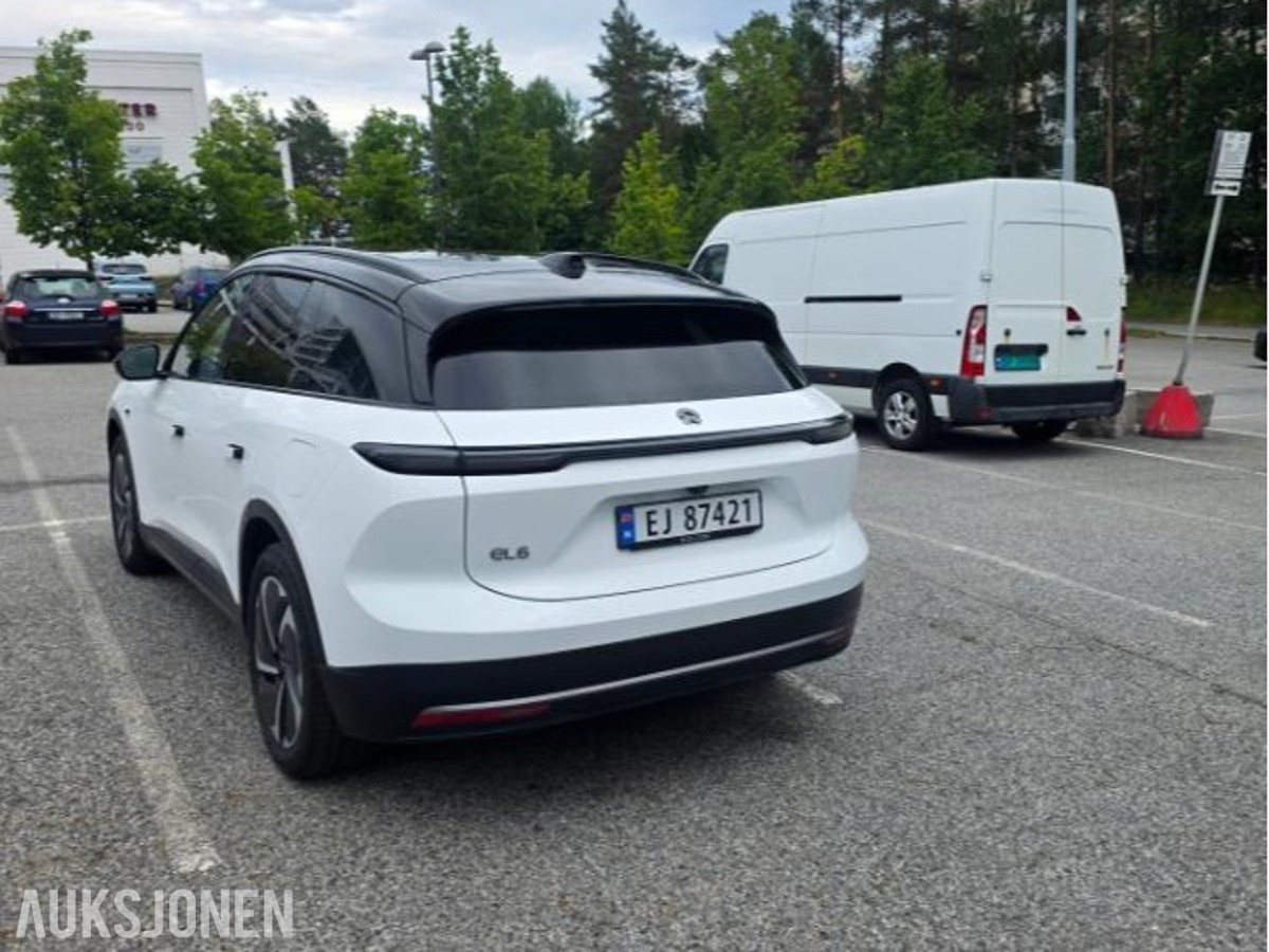 2024 NIO EL6 AWD LR Cruisekontroll, Ryggekamera, Panorama soltak
