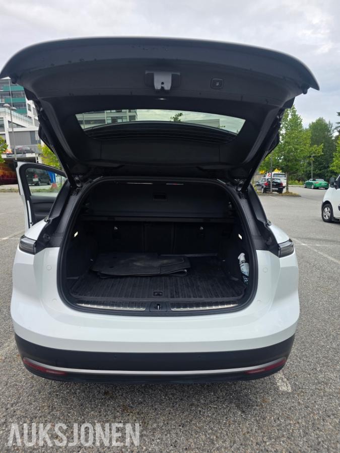 2024 NIO EL6 AWD LR Cruisekontroll, Ryggekamera, Panorama soltak