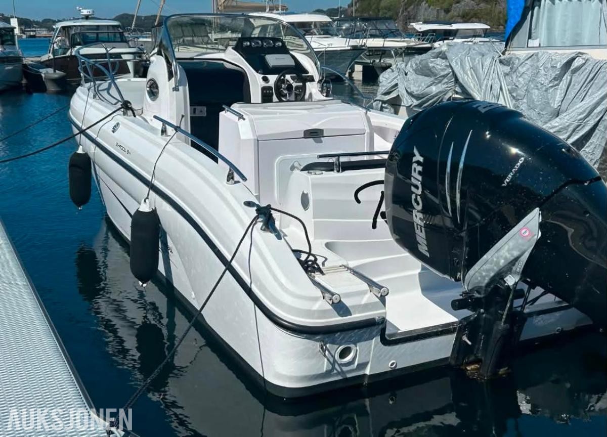 2012 Ranieri Shadow 24 m/F250 Mercury Verado 2020