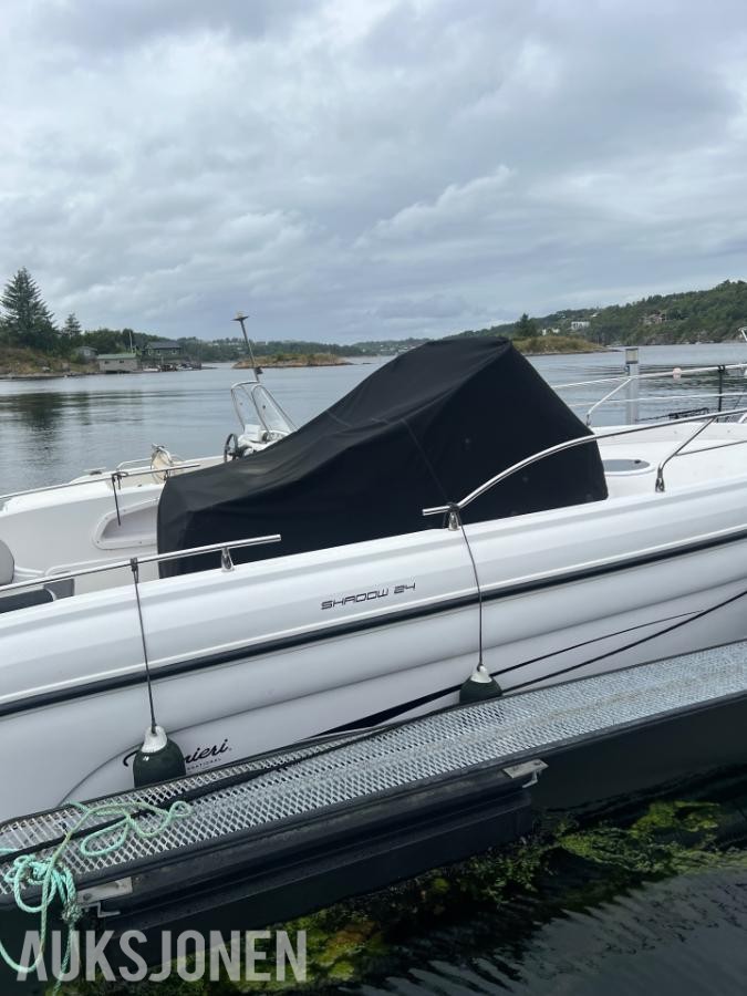 2012 Ranieri Shadow 24 m/F250 Mercury Verado 2020